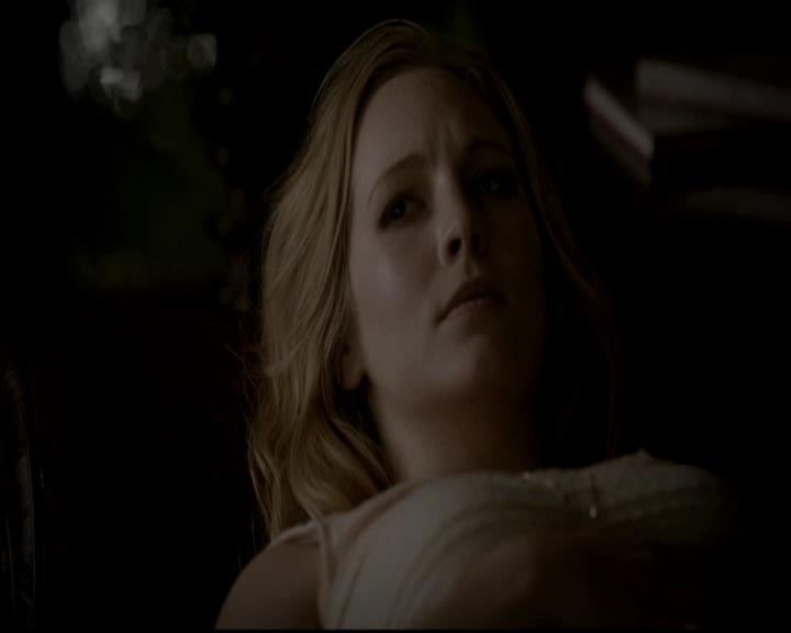 VampireDiariesWorld-dot-org_4x13IntoTheWild2041.jpg