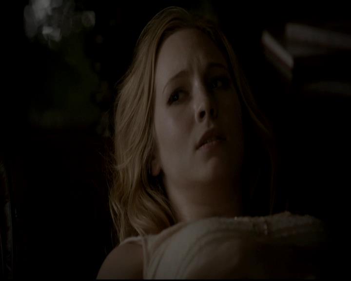 VampireDiariesWorld-dot-org_4x13IntoTheWild2043.jpg