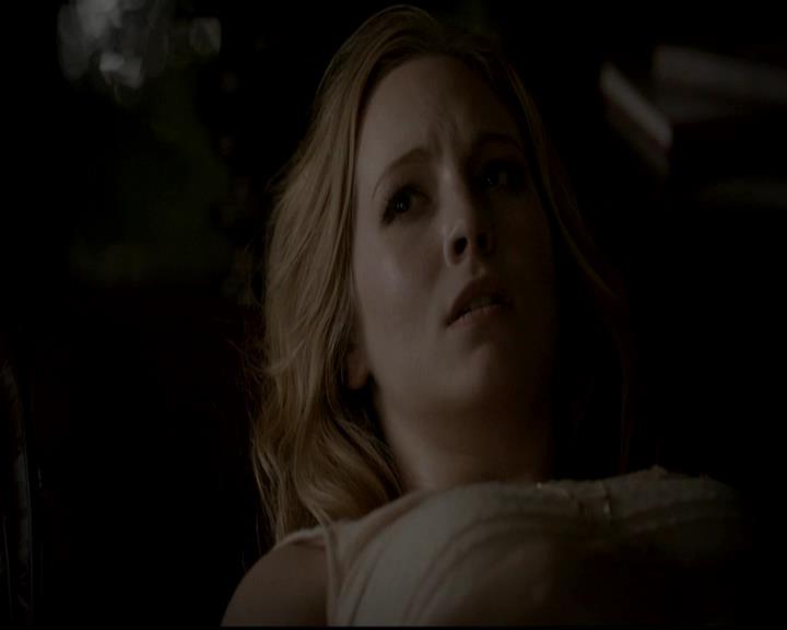 VampireDiariesWorld-dot-org_4x13IntoTheWild2051.jpg