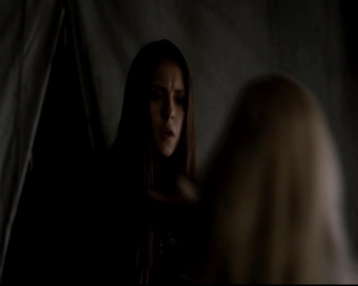 VampireDiariesWorld-dot-org_4x13IntoTheWild2142.jpg