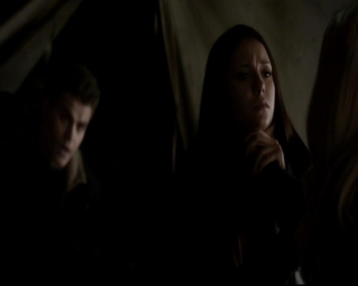 VampireDiariesWorld-dot-org_4x13IntoTheWild2151.jpg