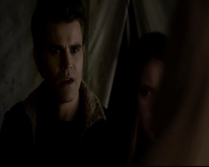 VampireDiariesWorld-dot-org_4x13IntoTheWild2164.jpg