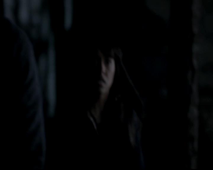 VampireDiariesWorld-dot-org_4x13IntoTheWild2271.jpg