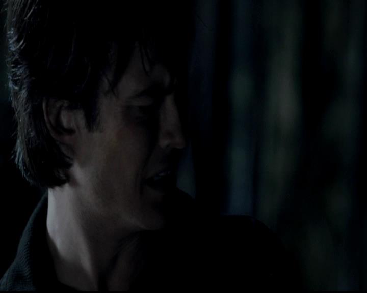 VampireDiariesWorld-dot-org_4x13IntoTheWild2298.jpg