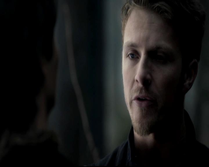 VampireDiariesWorld-dot-org_4x14DownTheRabbitHole0152.jpg