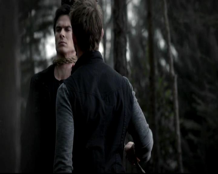 VampireDiariesWorld-dot-org_4x14DownTheRabbitHole0153.jpg