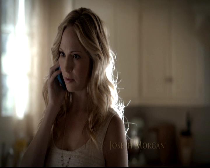 VampireDiariesWorld-dot-org_4x14DownTheRabbitHole0200.jpg