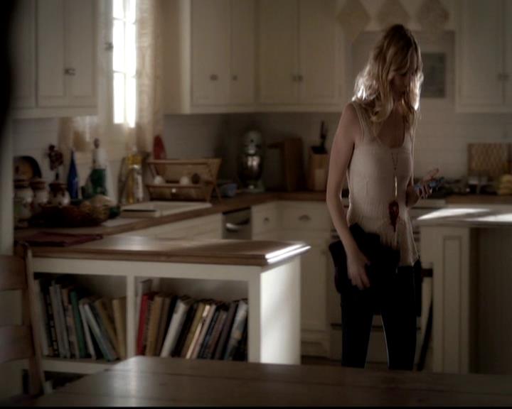 VampireDiariesWorld-dot-org_4x14DownTheRabbitHole0242.jpg