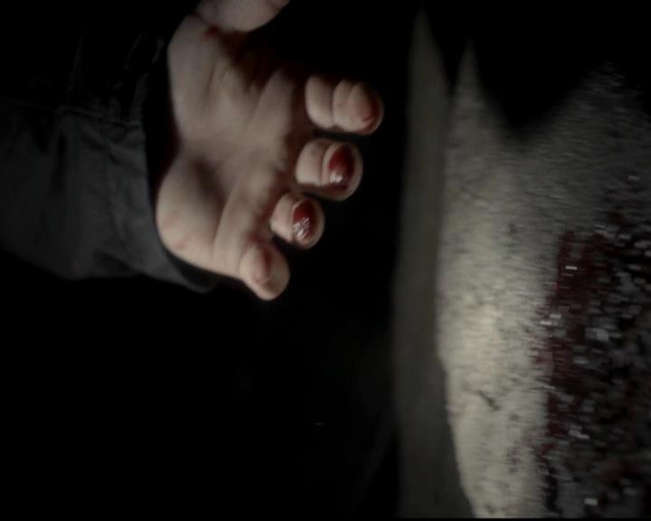 VampireDiariesWorld-dot-org_4x14DownTheRabbitHole2234.jpg