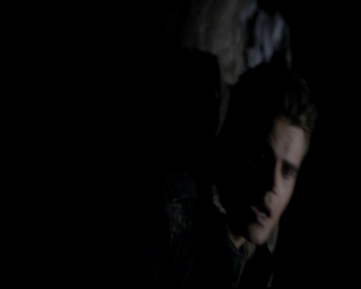 VampireDiariesWorld-dot-org_4x14DownTheRabbitHole2240.jpg