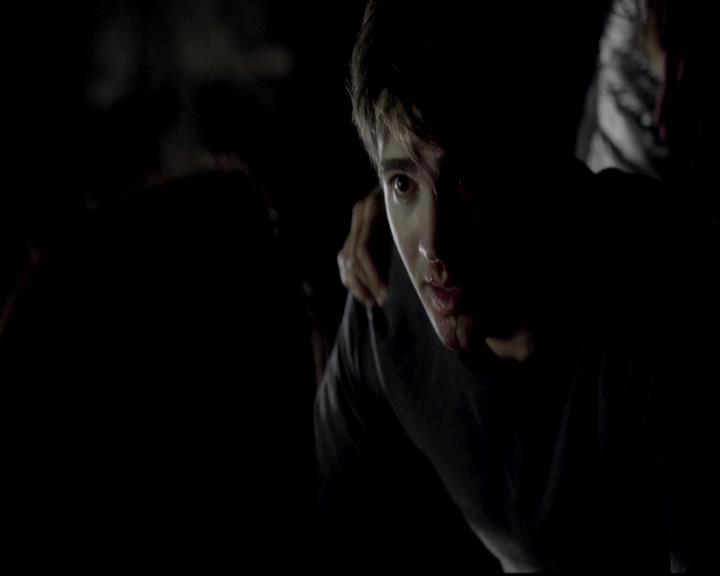 VampireDiariesWorld-dot-org_4x14DownTheRabbitHole2260.jpg