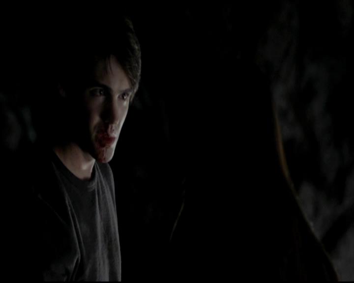 VampireDiariesWorld-dot-org_4x14DownTheRabbitHole2267.jpg