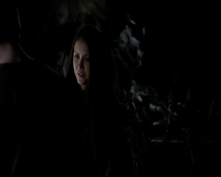 VampireDiariesWorld-dot-org_4x14DownTheRabbitHole2270.jpg