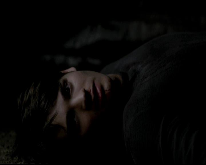 VampireDiariesWorld-dot-org_4x14DownTheRabbitHole2318.jpg