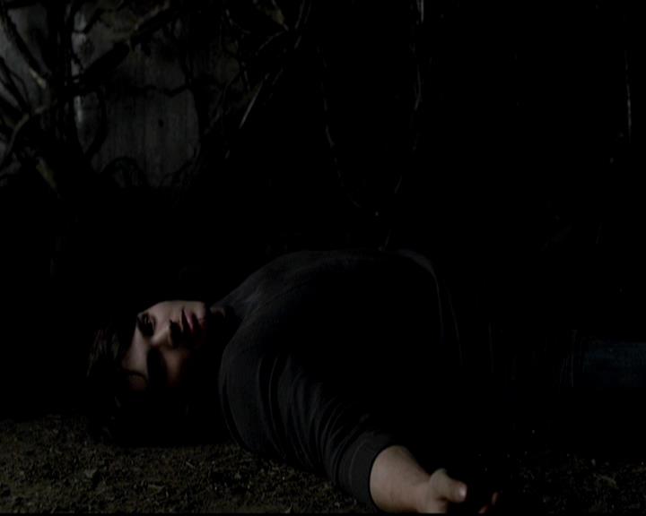 VampireDiariesWorld-dot-org_4x14DownTheRabbitHole2326.jpg