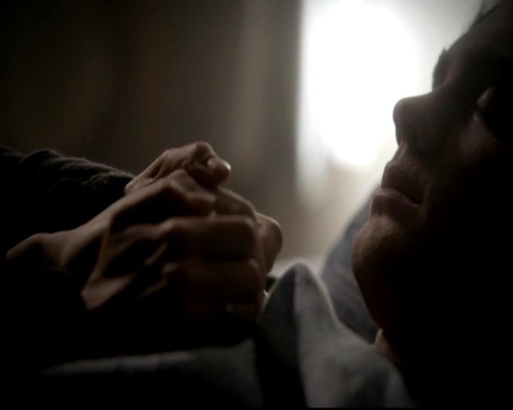 VampireDiariesWorld-dot-org_4x15StandByMe0149.jpg