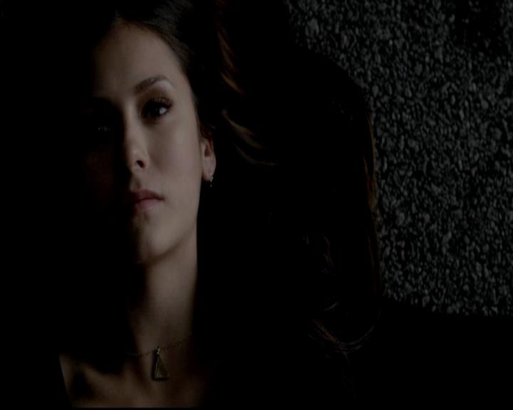 VampireDiariesWorld-dot-org_4x16BringItOn0100.jpg