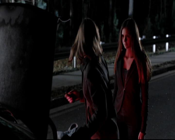 VampireDiariesWorld-dot-org_4x16BringItOn0105.jpg