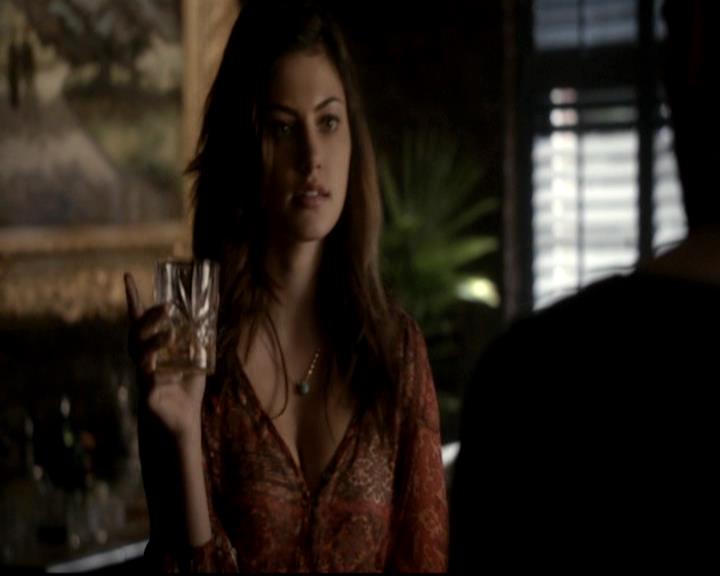 VampireDiariesWorld-dot-org_4x16BringItOn1110.jpg