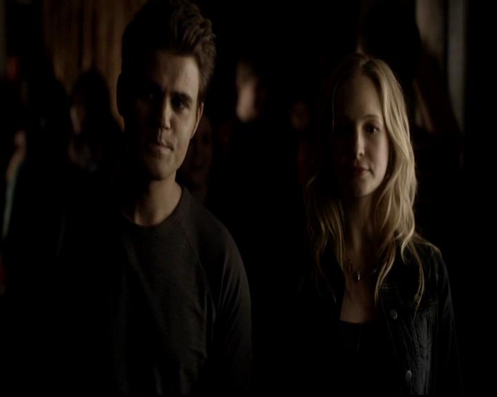 VampireDiariesWorld-dot-org_4x16BringItOn1672.jpg