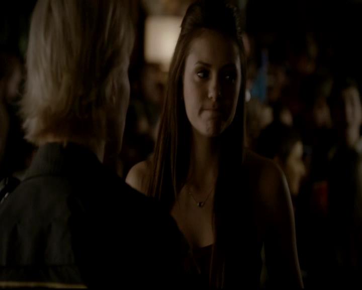 VampireDiariesWorld-dot-org_4x16BringItOn1680.jpg