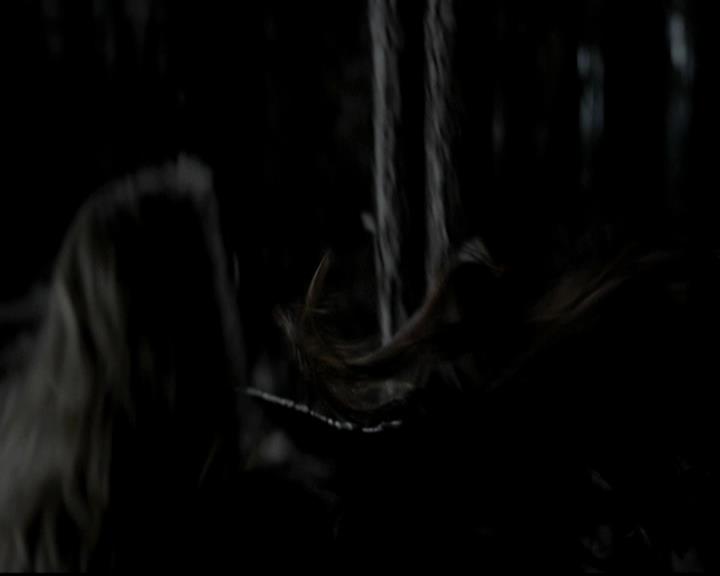 VampireDiariesWorld-dot-org_4x16BringItOn1883.jpg
