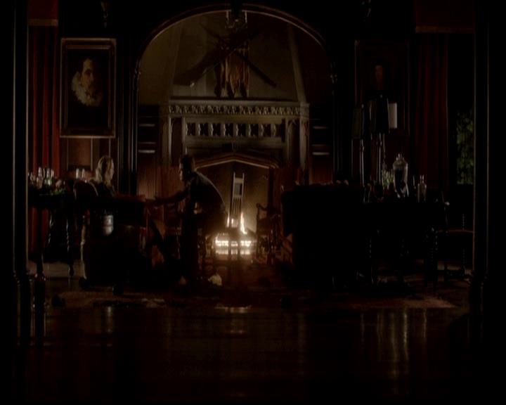 VampireDiariesWorld-dot-org_4x16BringItOn1976.jpg