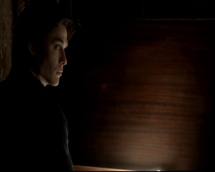 VampireDiariesWorld-dot-org_4x16BringItOn2005.jpg