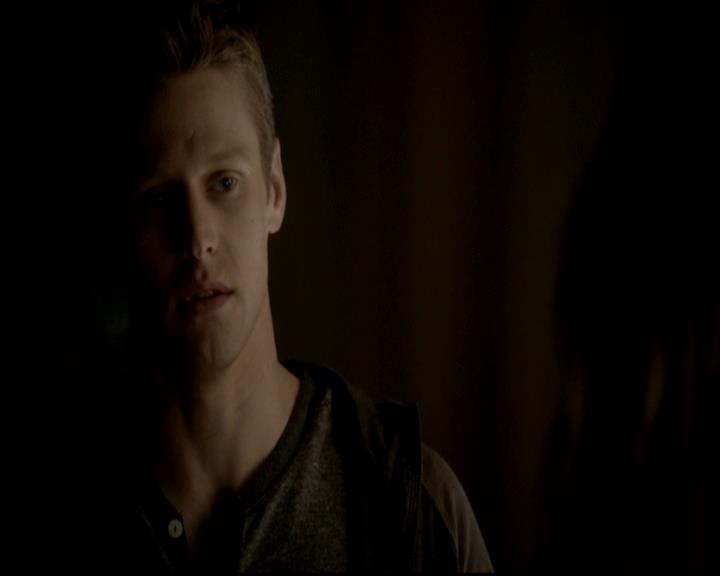 VampireDiariesWorld-dot-org_4x16BringItOn2102.jpg