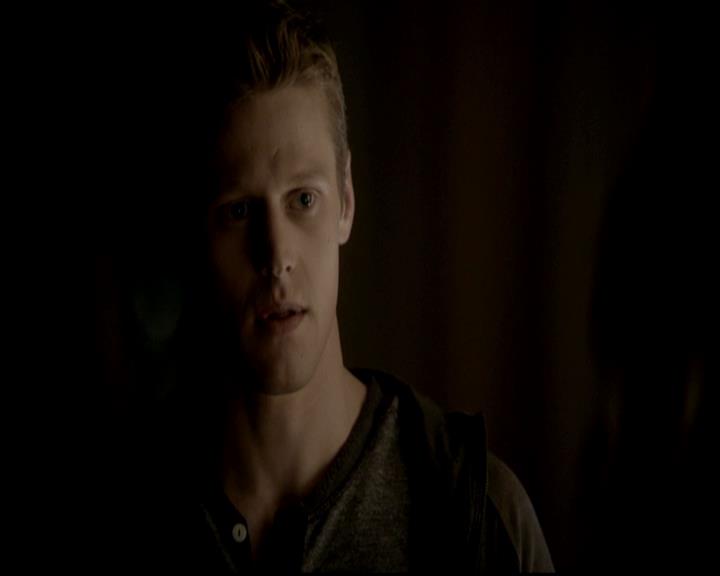 VampireDiariesWorld-dot-org_4x16BringItOn2103.jpg