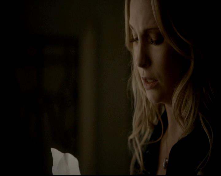 VampireDiariesWorld-dot-org_4x16BringItOn2133.jpg