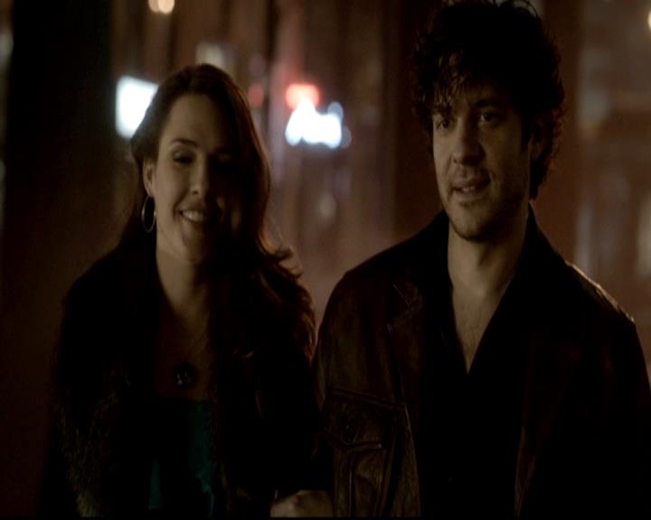 VampireDiariesWorld-dot-org_4x17BecauseTheNight0013.jpg