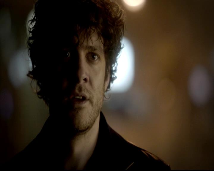 VampireDiariesWorld-dot-org_4x17BecauseTheNight0047.jpg