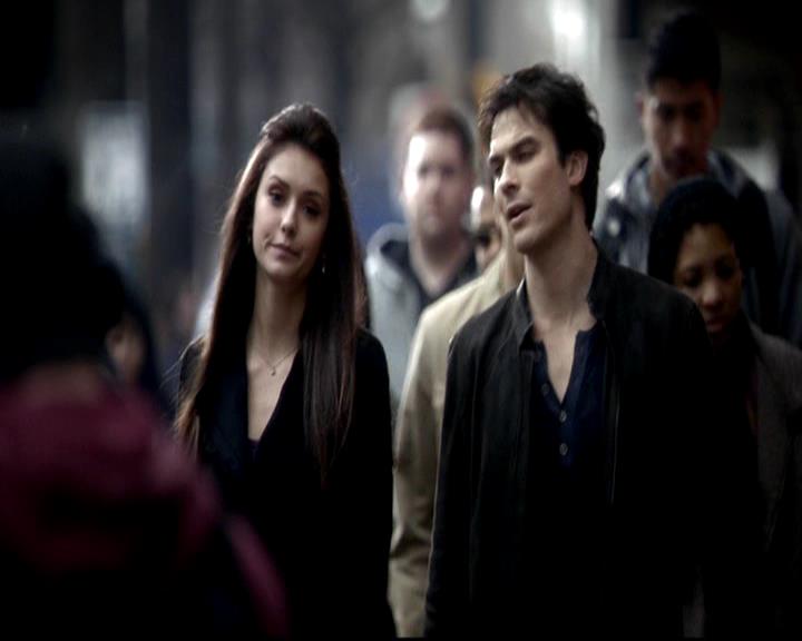 VampireDiariesWorld-dot-org_4x17BecauseTheNight0105.jpg