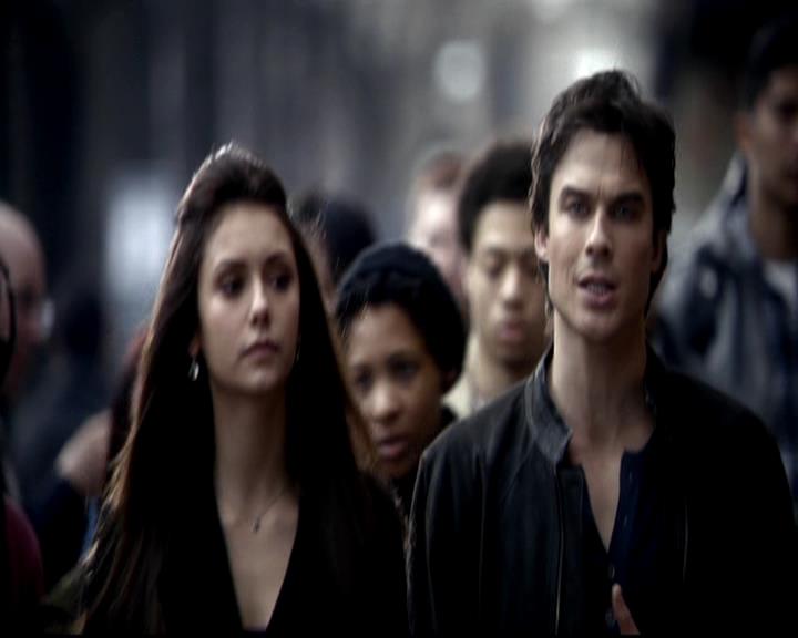 VampireDiariesWorld-dot-org_4x17BecauseTheNight0108.jpg