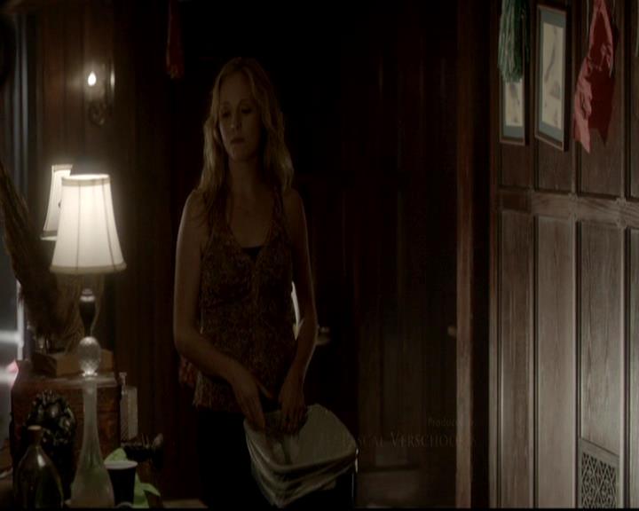 VampireDiariesWorld-dot-org_4x17BecauseTheNight0200.jpg