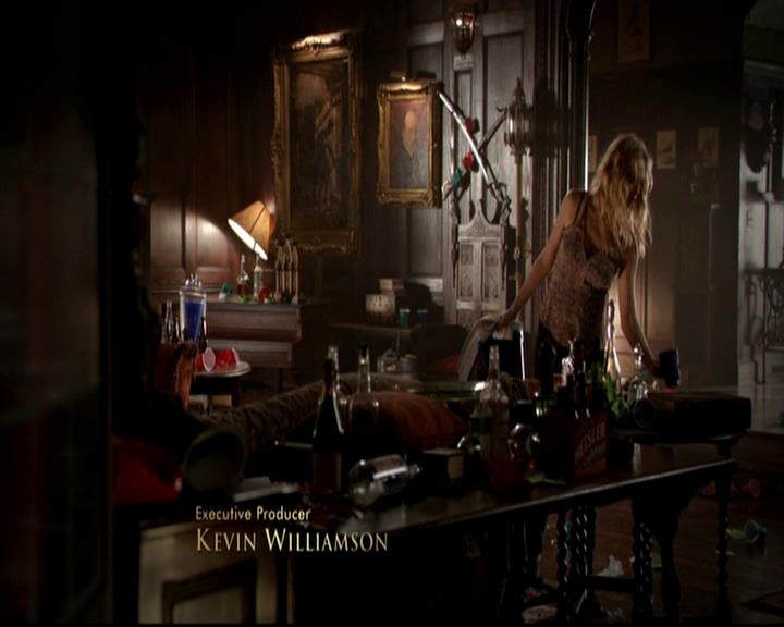 VampireDiariesWorld-dot-org_4x17BecauseTheNight0210.jpg