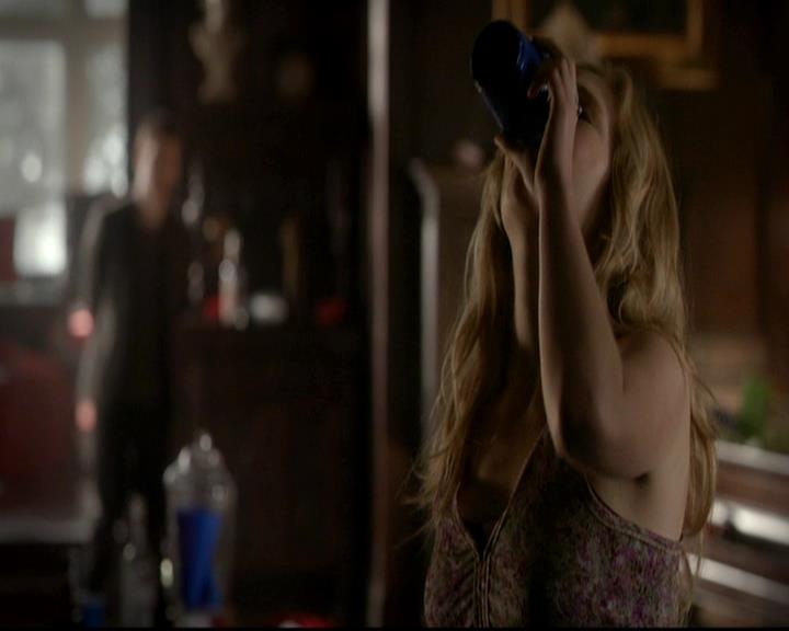 VampireDiariesWorld-dot-org_4x17BecauseTheNight0212.jpg