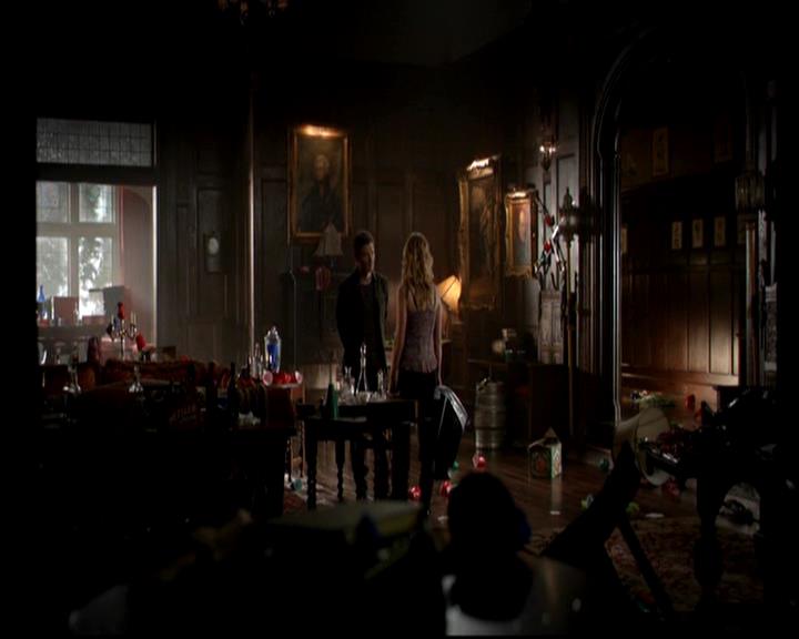 VampireDiariesWorld-dot-org_4x17BecauseTheNight0252.jpg