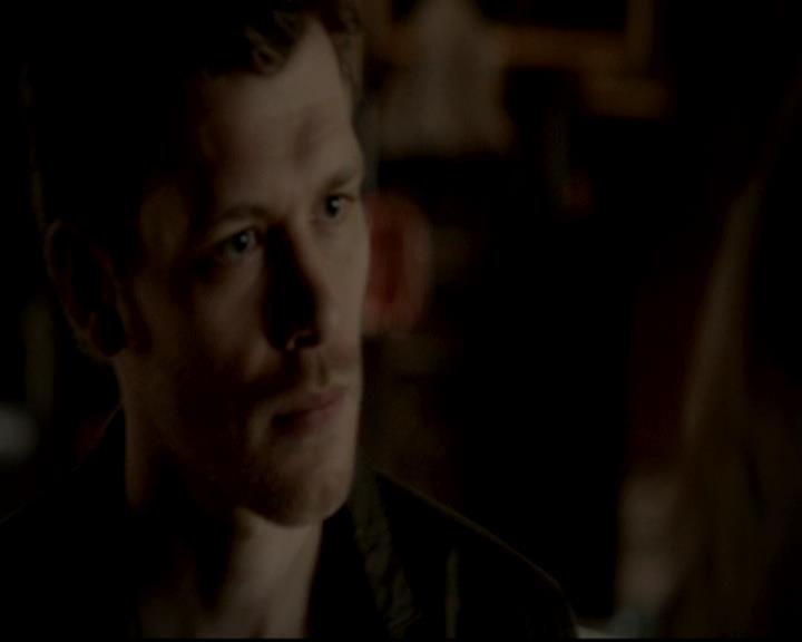 VampireDiariesWorld-dot-org_4x17BecauseTheNight0253.jpg