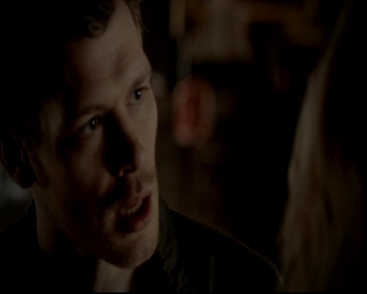 VampireDiariesWorld-dot-org_4x17BecauseTheNight0254.jpg