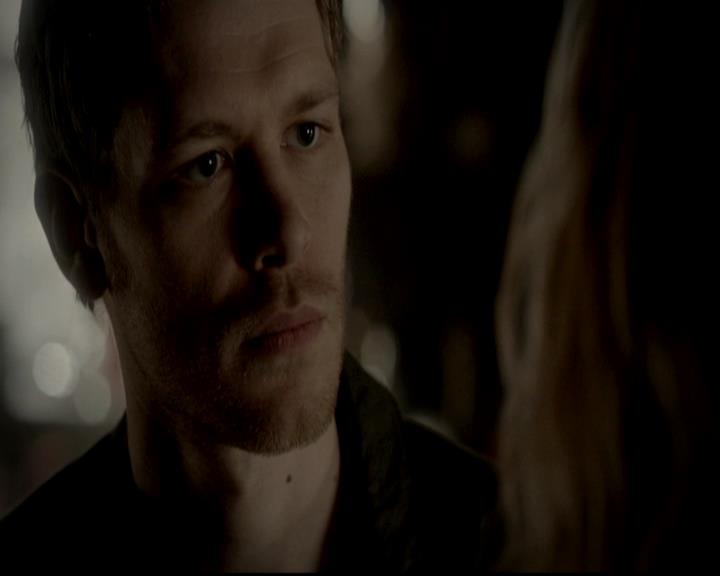 VampireDiariesWorld-dot-org_4x17BecauseTheNight0262.jpg