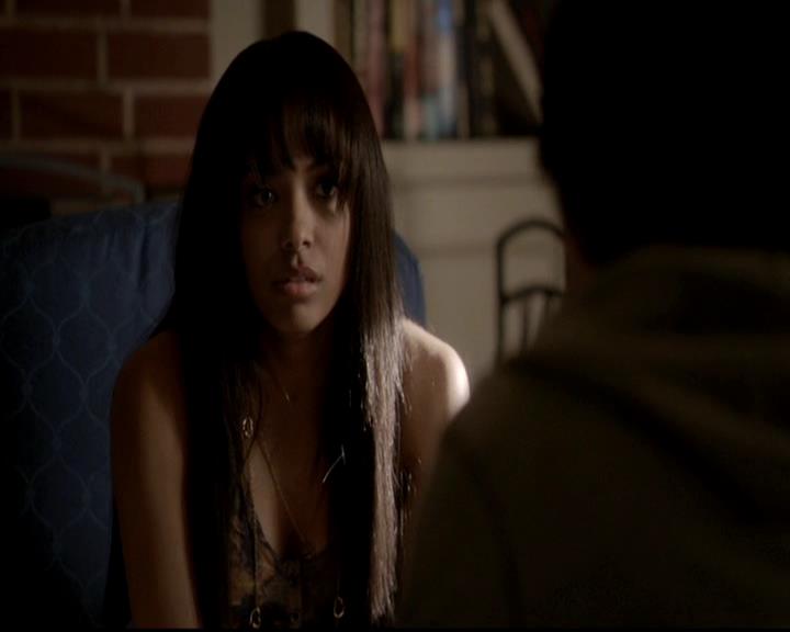 VampireDiariesWorld-dot-org_4x17BecauseTheNight0277.jpg