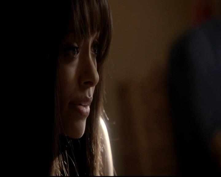 VampireDiariesWorld-dot-org_4x17BecauseTheNight0284.jpg