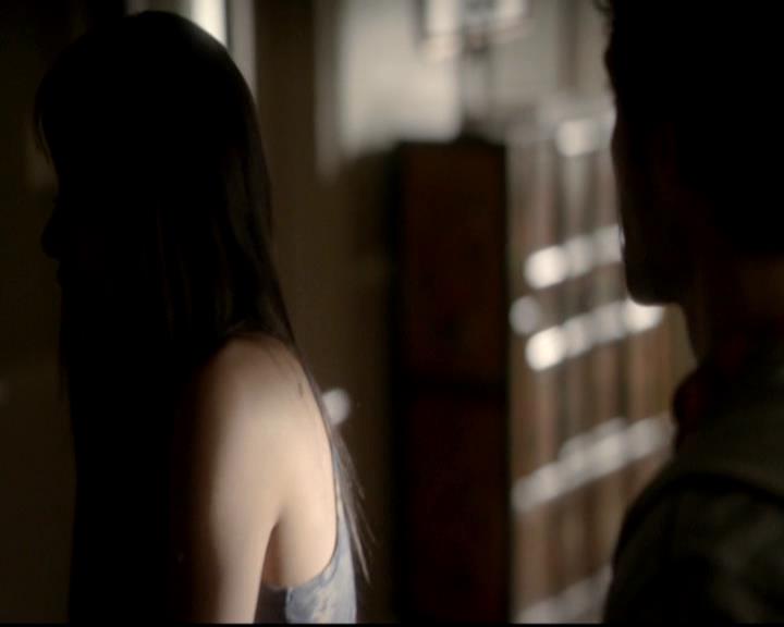 VampireDiariesWorld-dot-org_4x17BecauseTheNight0347.jpg