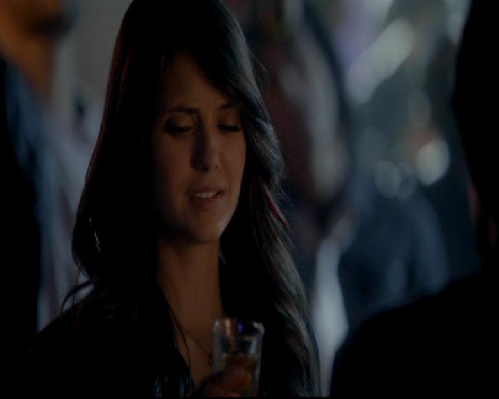 VampireDiariesWorld-dot-org_4x17BecauseTheNight0847.jpg