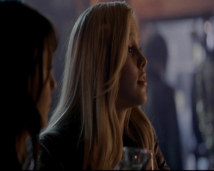 VampireDiariesWorld-dot-org_4x17BecauseTheNight0855.jpg