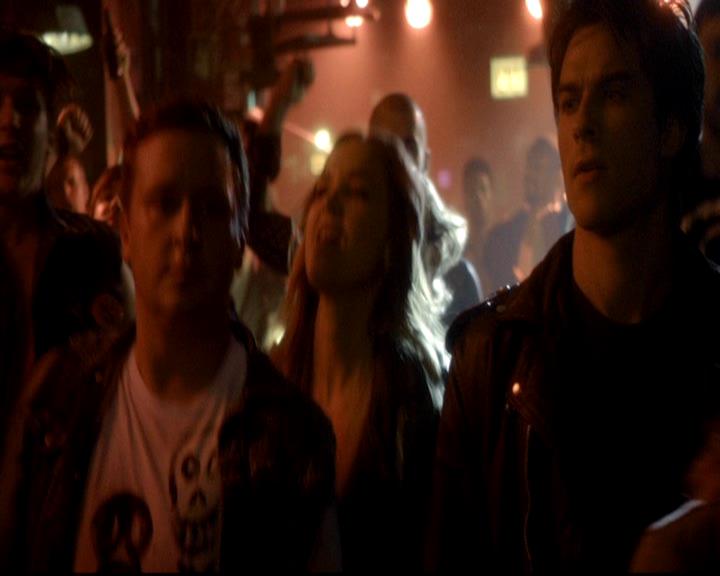 VampireDiariesWorld-dot-org_4x17BecauseTheNight0882.jpg