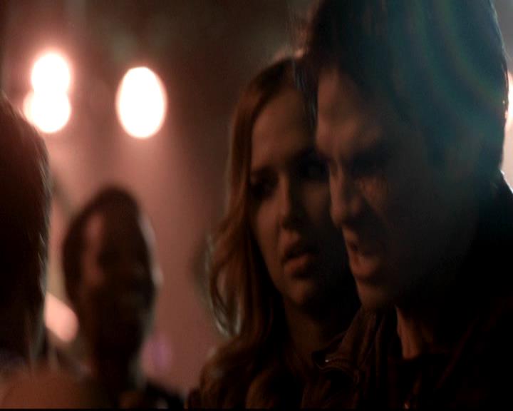 VampireDiariesWorld-dot-org_4x17BecauseTheNight0886.jpg