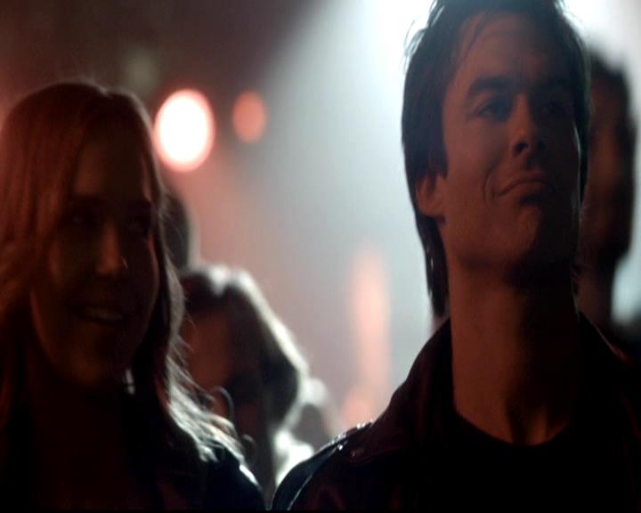 VampireDiariesWorld-dot-org_4x17BecauseTheNight0890.jpg